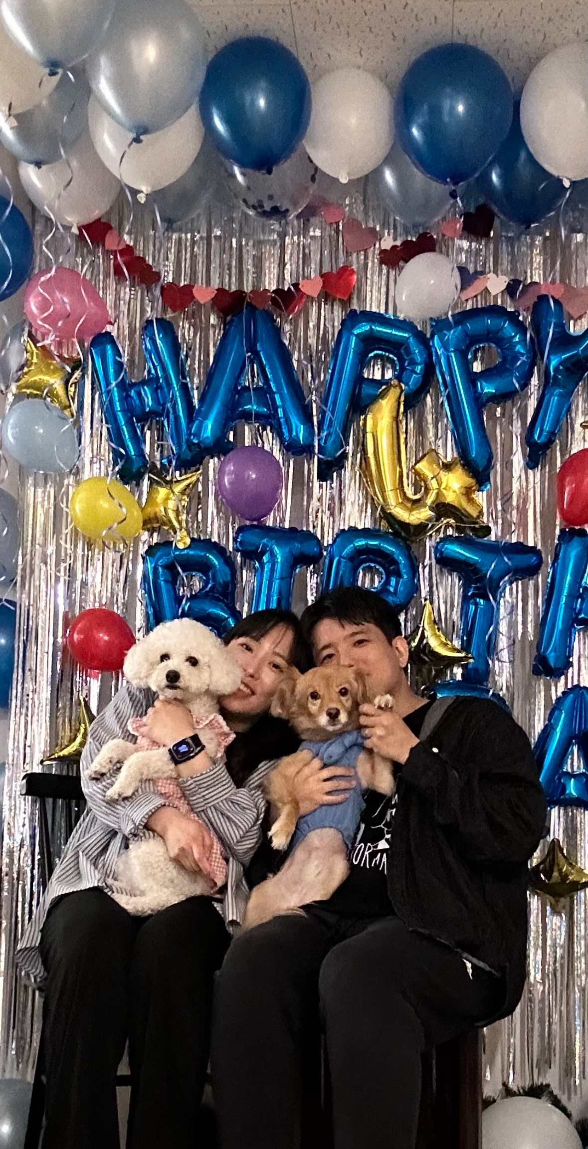 드디어 1주년 축하해 아코야!!