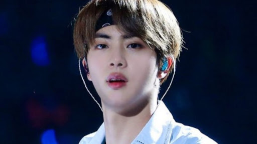 방탄소년단 진 팬클럽의 후원금 전달