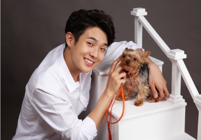 배우 최우식 해외 팬클럽의 후원